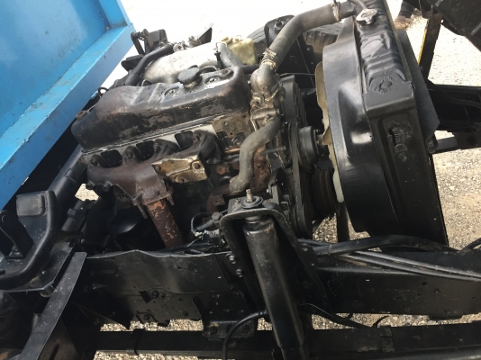 รถอีซูซุ 4 ล้อ NKR 88 แรงม้า. ปี 36.   สนใจติดต่อ  081 - 6079515