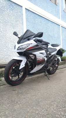 Ninja 300 ABS วิ่ง400โล เล่มชุดโอนครบ พรบ59 ทะเบียนสวย Ninja 300 ABS วิ่ง400โล เล่มชุดโอนครบ พรบ59 ทะเบียนสวย