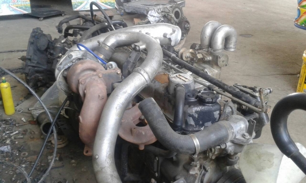 ขายเครื่อง6D16 terbo อินเตอร์260Hp ราคา 170,000 พร้อมใบคุมคับ