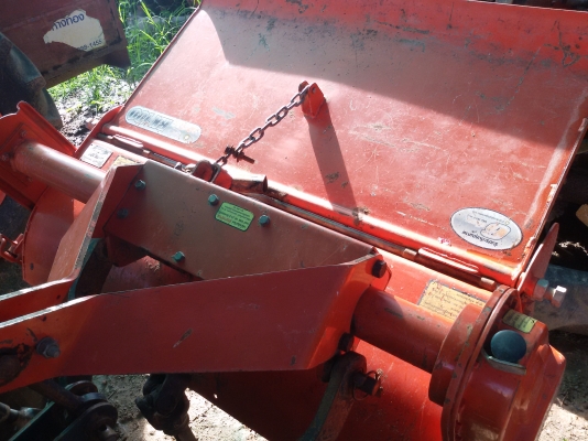 ปัญญาแทรคเตอร์..จัดมาให้ครับ ด่วน!!!คูโบต้า KRT140 PTO พร้อมโรตาลี่ตราช้าง เล่มทะเบียนพร้อม จัดส่งอ.ลานกระบือ จ.กำแพงเพชร