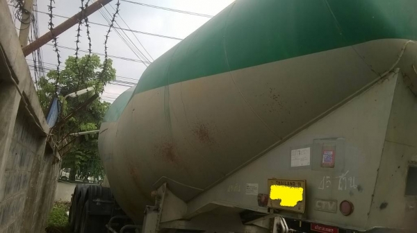 ขายหางเต้าปูน 2 หาง สภาพสวยพร้อมใช้ ติดต่อ คุณ อ๊อฟ พิจิตร 086-737-9991