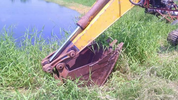 ขายPC60-6เอกสสารใบซื้อขายไฟฟ้าตัดเครื่องปั้มทำมาใหม่โซ่พึ่งเปรี่ยนใหม่พร้อมใช้งาน ติดต่อ คุณ อ๊อฟ พิจิตร 086-737-9991