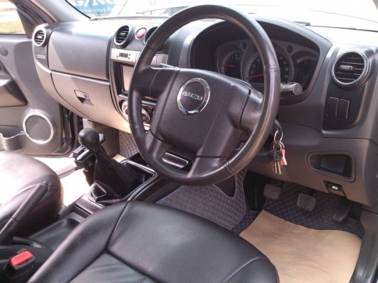 2010 ISUZU HI-LANDER 2.5 DDI I-TEQ (2DR