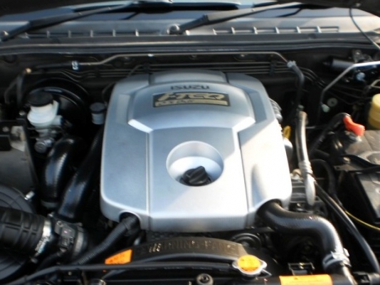 2010 ISUZU HI-LANDER 2.5 DDI I-TEQ (2DR