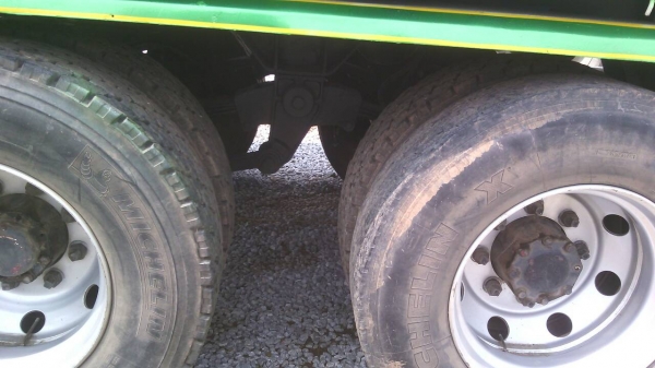 ขายด่วนลูกพวงไมดั้ม3เพลาแท้ยาว7.40เมตรสภาพสวยยางดี