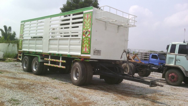 ขายด่วนลูกพวงไมดั้ม3เพลาแท้ยาว7.40เมตรสภาพสวยยางดี