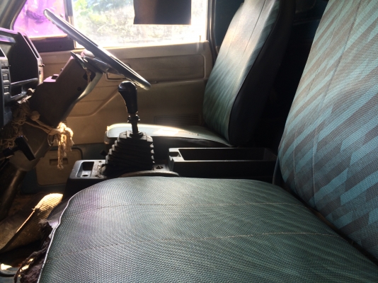 isuzu 115 NPR รถห้างแท้ พร้อมใช้ เครื่องดี คัชชีสวย ยางดี6เส้น