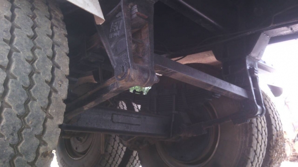 ขายด่วนลูกพวงไมดั้ม3เพลาแท้ยาว7.40เมตรสภาพสวยยางดี