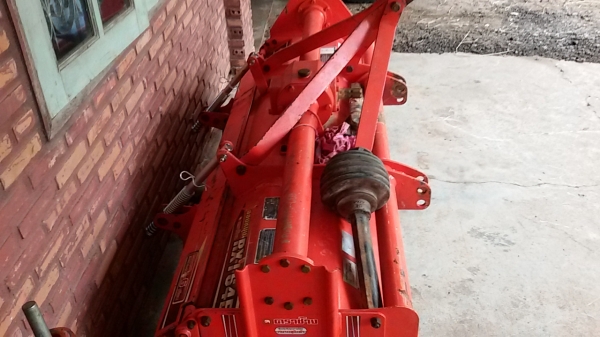 ขายผานพรวนพร้อม โรตาลี่ตราช้าง ของL3608 2ชิ้น ครับ