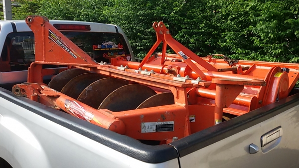 ขายผานพรวนพร้อม โรตาลี่ตราช้าง ของL3608 2ชิ้น ครับ