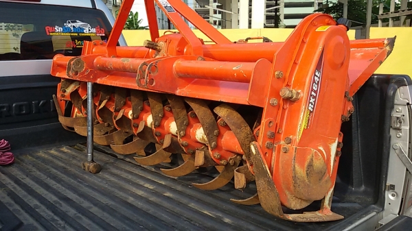 ขายผานพรวนพร้อม โรตาลี่ตราช้าง ของL3608 2ชิ้น ครับ