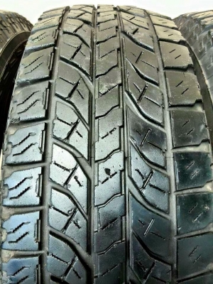 ขายยาง YOKOHAMA GEOLANDER A/T-S 235-70-16 ปี10 ชุดละ 1,900 บาท