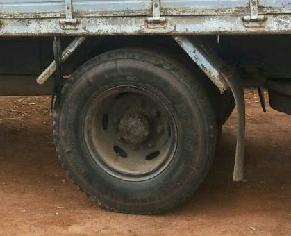 หกล้อ อีซูซุ FTR32H195 รถห้าง แอร์ เวอร์ ทิฟฟี ยาง900 ช่วงยาว 5.50ม ทะเบียนพร้อมโอน ราคา 495,000บ ต่อรองได้ หกล้อ อีซูซุ FTR32H195 รถห้าง แอร์ เวอร์ ทิฟฟี ยาง900 ช่วงยาว 5.50ม ทะเบียนพร้อมโอน ราคา 495,000บ ต่อรองได้