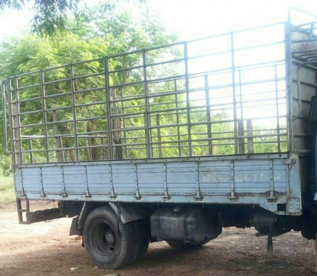 หกล้อ อีซูซุ FTR32H195 รถห้าง แอร์ เวอร์ ทิฟฟี ยาง900 ช่วงยาว 5.50ม ทะเบียนพร้อมโอน ราคา 495,000บ ต่อรองได้ หกล้อ อีซูซุ FTR32H195 รถห้าง แอร์ เวอร์ ทิฟฟี ยาง900 ช่วงยาว 5.50ม ทะเบียนพร้อมโอน ราคา 495,000บ ต่อรองได้