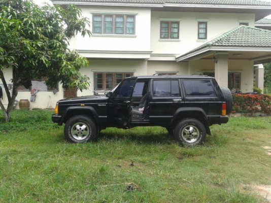 ขาย Jeep Cherokee 2.5
