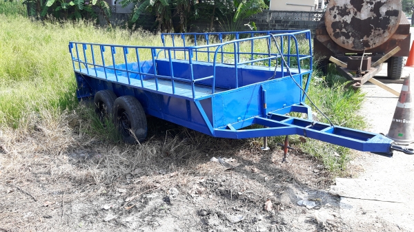 ขายเทนเลอร์ล้อเรียง ยาว3.80กว้าง1.80ด่วนๆ23500