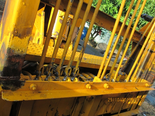 แท่นเครนติดสว่านเจาะ.สภาพสวยมากๆ-พร้อมใช้งาน. แท่นเครนติดสว่านเจาะ.สภาพสวยมากๆ-พร้อมใช้งาน.