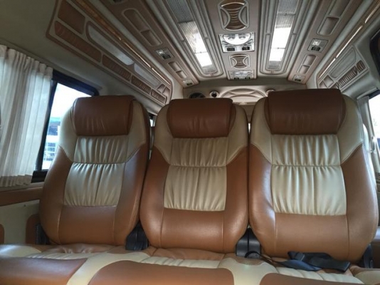 โทร 0922726669 คุณตันหยง ขายรถตู้ ดีเซลล์ ปี 2008 แต่งวีไอพี แอร์บัส ราคา 779,000 บาท