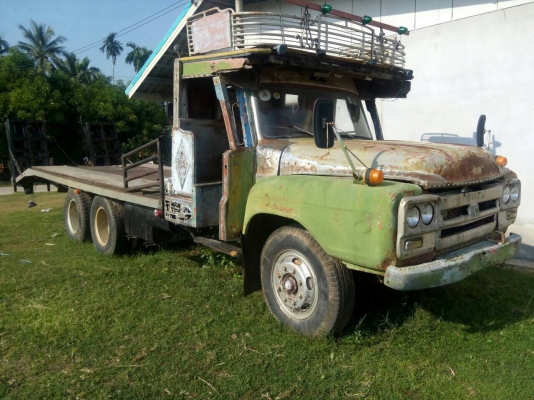 เทรนเลอ์ยาว รถเกี่ยวแบคโคร เครื่องHino. EH700. เพาวเวอร์  ทะเบียน  ม.79