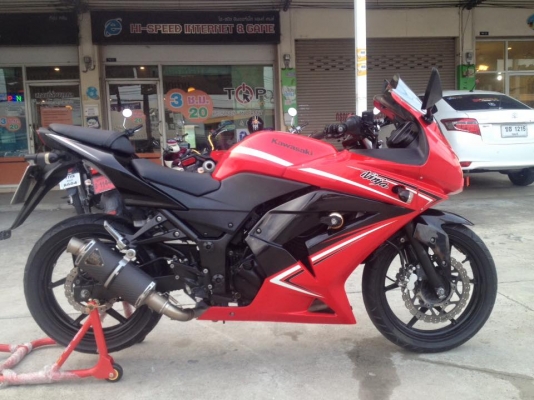 Kawazaki Ninja 250 สีแดง-ดำ ปี 55 สภาพสวย เดิม ๆ
