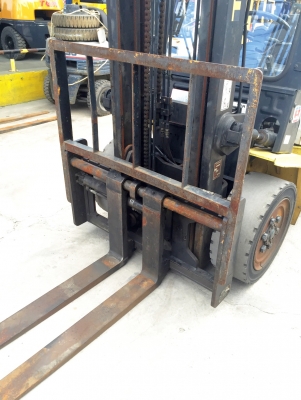 -:-*&bull;*ข า ย ร ถ ย ก นำ เ ข้ า*&bull;*-:-TCM FD30Z8 เครื่องดีเซล เสา3เมตร เกียร์ออโต้ สนใจติดต่อ083-062-0223/098-329-9549(ปอนด์)