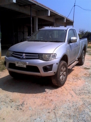 ขายไทรทรัลปี55ขาย320000ขายขาดทุนครับ