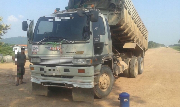 ขาย HINO FM 2K ปีกนก 260 แรง พ่วงแม่ลูก กระบะเหล็ก รถปี 40 มี 2 พ่วง