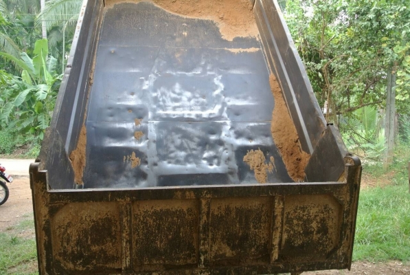 ขาย 6 ล้อดัมพ์ HiNO FC3J 165 แรง สภาพดี มีแอร์ พวงมาลัยเพาเวอร์ เบรกทริฟฟี้ สนใจสอบถาม 086-7383532 หรือ 088-2807608 ขาย 6 ล้อดัมพ์ HiNO FC3J 165 แรง สภาพดี มีแอร์ พวงมาลัยเพาเวอร์ เบรกทริฟฟี้ สนใจสอบถาม 086-7383532 หรือ 088-2807608