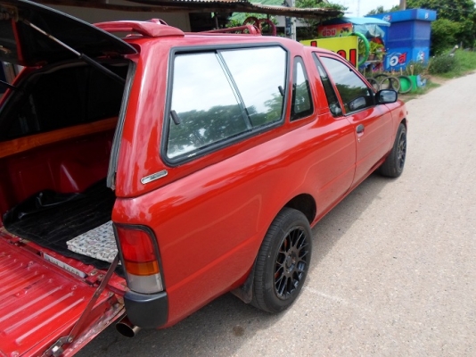 Nissan NV ปี96 รถสวยพร้อมใช้ สีแดงสวยแสบตา Nissan NV ปี96 รถสวยพร้อมใช้ สีแดงสวยแสบตา