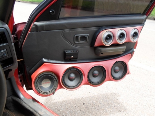 Nissan NV ปี96 รถสวยพร้อมใช้ สีแดงสวยแสบตา Nissan NV ปี96 รถสวยพร้อมใช้ สีแดงสวยแสบตา