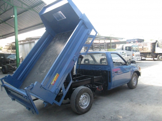 รถกระบะ ปิคอัฟดั้มพ์ นิสสัน Big M กระบะเปิดได้ 3ด้าน ดั้มพ์ใหม่ รถกระบะ ปิคอัฟดั้มพ์ นิสสัน Big M กระบะเปิดได้ 3ด้าน ดั้มพ์ใหม่