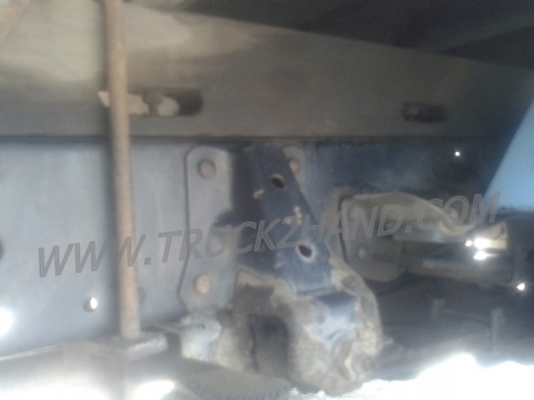 รถบรรทุก 6 ล้อ ISUZU NKR  เครื่อง 110 แรงม้า ปีจดทะเบียน 2538