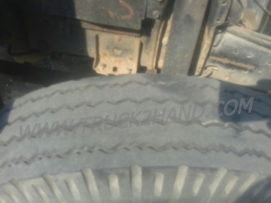 รถบรรทุก 6 ล้อ ISUZU NKR  เครื่อง 110 แรงม้า ปีจดทะเบียน 2538