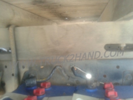 รถบรรทุก 6 ล้อ ISUZU NKR  เครื่อง 110 แรงม้า ปีจดทะเบียน 2538