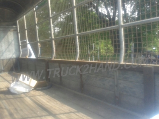 รถบรรทุก 6 ล้อ ISUZU NKR  เครื่อง 110 แรงม้า ปีจดทะเบียน 2538