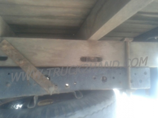 รถบรรทุก 6 ล้อ ISUZU NKR  เครื่อง 110 แรงม้า ปีจดทะเบียน 2538