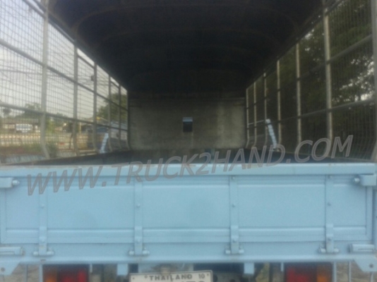 รถบรรทุก 6 ล้อ ISUZU NKR  เครื่อง 110 แรงม้า ปีจดทะเบียน 2538