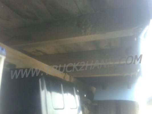 รถบรรทุก 6 ล้อ ISUZU NKR  เครื่อง 110 แรงม้า ปีจดทะเบียน 2538