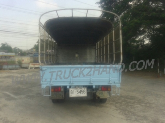 รถบรรทุก 6 ล้อ ISUZU NKR  เครื่อง 110 แรงม้า ปีจดทะเบียน 2538