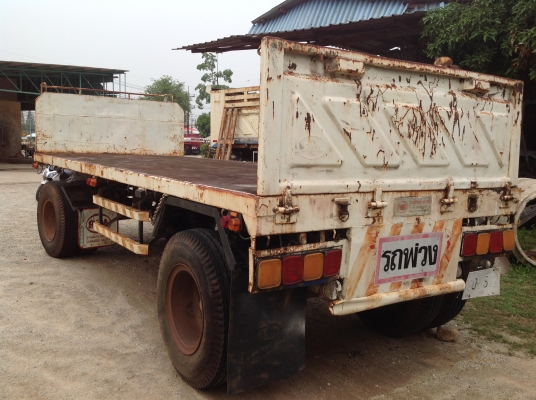 ขายหางสามมิตรพื้นเรียบ ปี 47