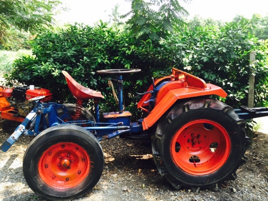 โครงไถนั่งขับ อยุธยาแทรคเตอร์