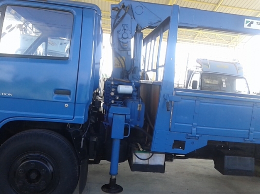 ขายกระบะคาร์โก้ พื้นไม้เดิมทีติดอยู่กับรถเฮี๊ยบ ( แต่ตอนนี้ขายเฮ๊๊ยบแล้ว )