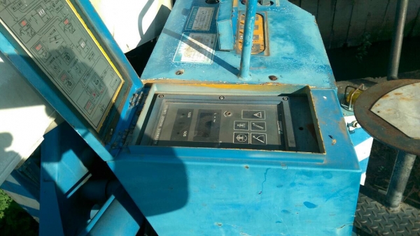 ขายรถหกล้อกระเช้า 25 เมตร ISUZU NRR เครื่อง 195 แรงม้า