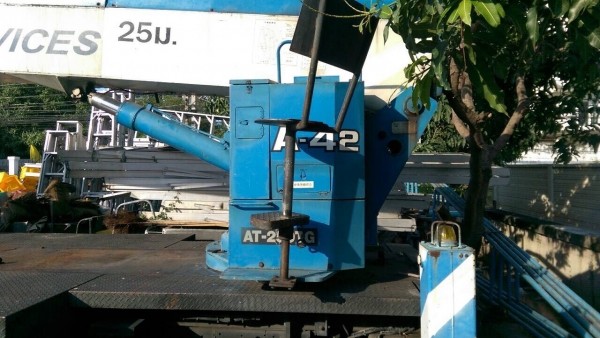 ขายรถหกล้อกระเช้า 25 เมตร ISUZU NRR เครื่อง 195 แรงม้า