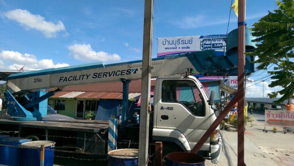 ขายรถหกล้อกระเช้า 25 เมตร ISUZU NRR เครื่อง 195 แรงม้า