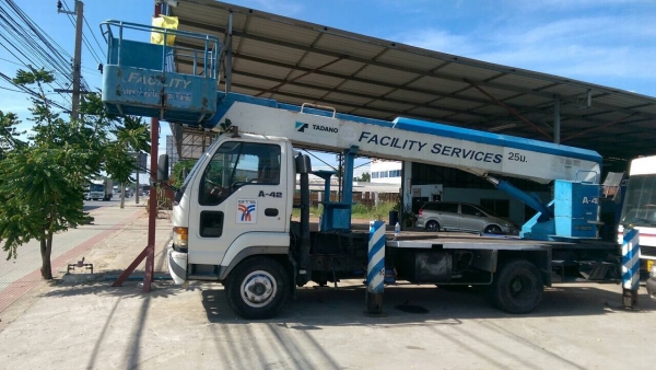 ขายรถหกล้อกระเช้า 25 เมตร ISUZU NRR เครื่อง 195 แรงม้า