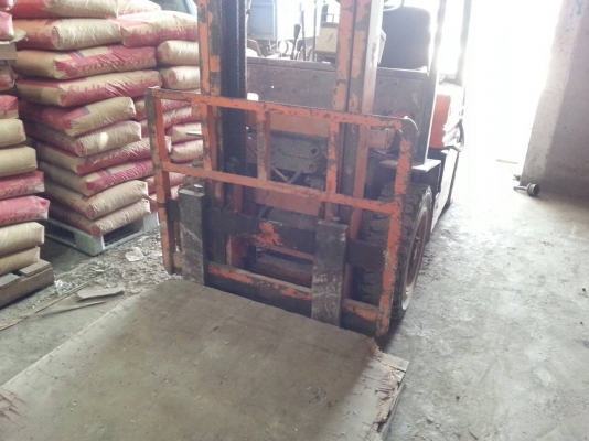 โฟคลิปใช้งานได้ดีเครื่องดีปั้มดีไม่มีรั่วซึมราคา150,000-ต่อรองได้เสย...0895725533ยกได้4เมตร