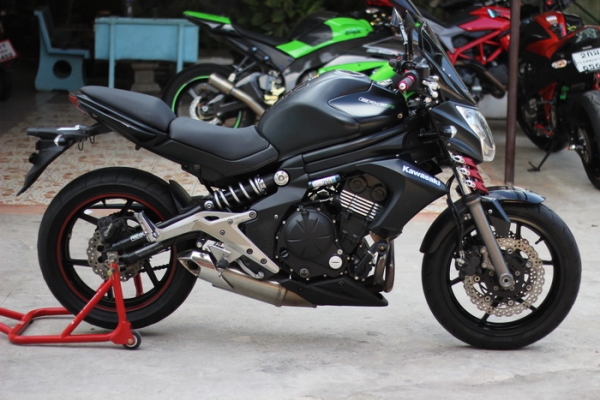 เอิร์ทพิดโลก>>>ขายEr6n 2013 รถสวย