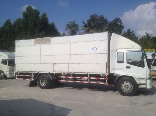 ขายตู้ ไฮโดลิก ยาว7.20 กว้าง240พื้นเหล็ก