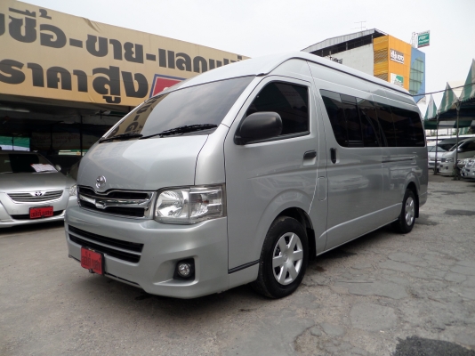 TOYOTA COMMUTER 2.5 ปี 2012
